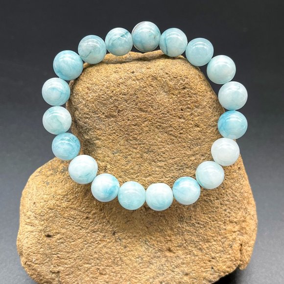 Blue Jade Gemstone Bracelet Handmade - Picture 4 of 6